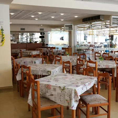 грийн парк * Китен